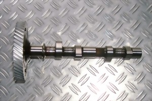 Nockenwelle T3 025109015